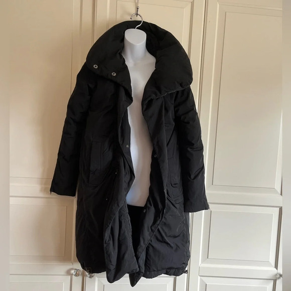 Theory black puffer/ parka  Down Filled coat size small. "Bartie Haven" - Picture 1 of 17